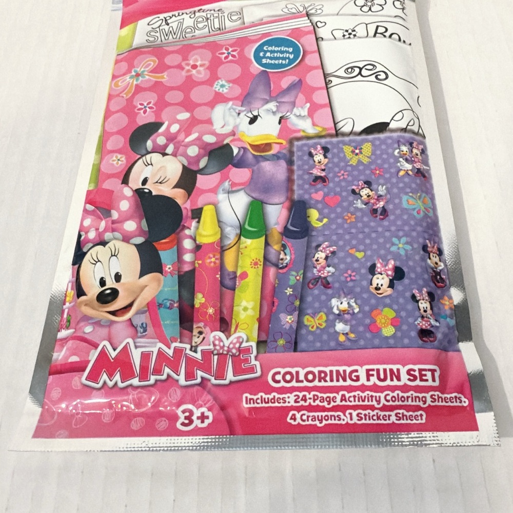 Disney Minnie & Daisy Coloring Fun Set Play Pack Grab & Go! - Picture 2 of 4